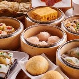 手作り点心やこだわりの創作中華料理、極上のスープ麺をはじめ、お酒や中国茶、デザートまでを網羅した本物の味わいを、ご満足のいく価格で提供。
