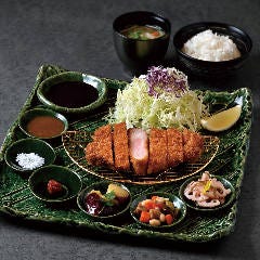 串かつ 赤とんぼ