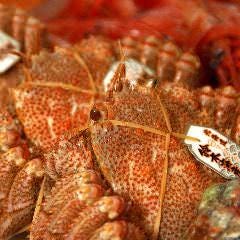 函館 開陽亭 すすきの総本店_浜ゆで・活カニ刺身などカニ充実