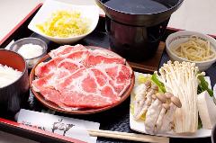 我那覇豚肉店 カフーナ旭橋