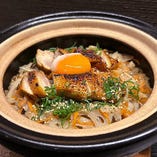 NEW！小樽地鶏の炙り土鍋御飯