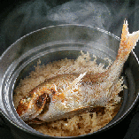 魚の旨みがお米に浸み込んだ絶品土鍋炊き込みご飯（2～3人前）