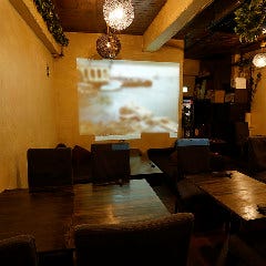 全店貸切は20~70名様まで対応!プロジェクターなど設備も充実