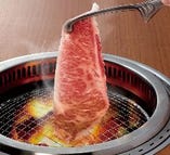 美味しいお肉を炭火でさらに美味しく！