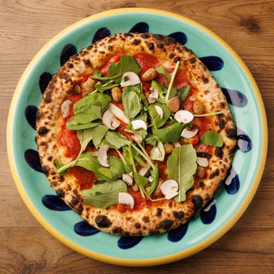 和牛と石窯ピザのイタリアン ピザコゾウ 横浜 関内_news everyで紹介された石窯ピザ!