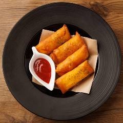 和牛と石窯ピザのイタリアン ピザコゾウ 横浜 関内_チーズロールのフリット