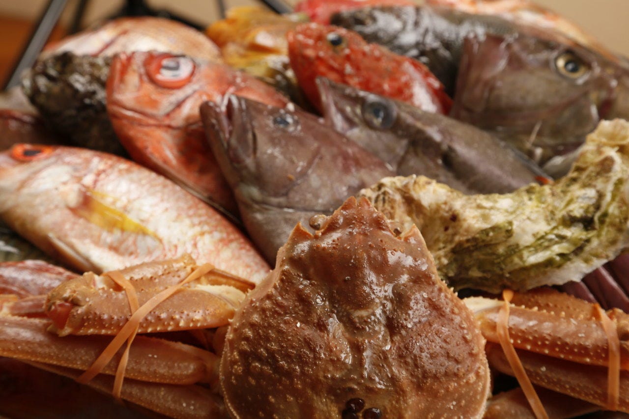 島根から直送された新鮮な魚介を存分に味わってください！！