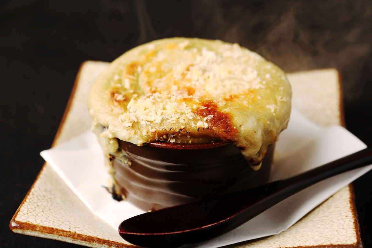 めし酒場 晴耕雨読～せいこううどく～の「カニ味噌クリームグラタン」