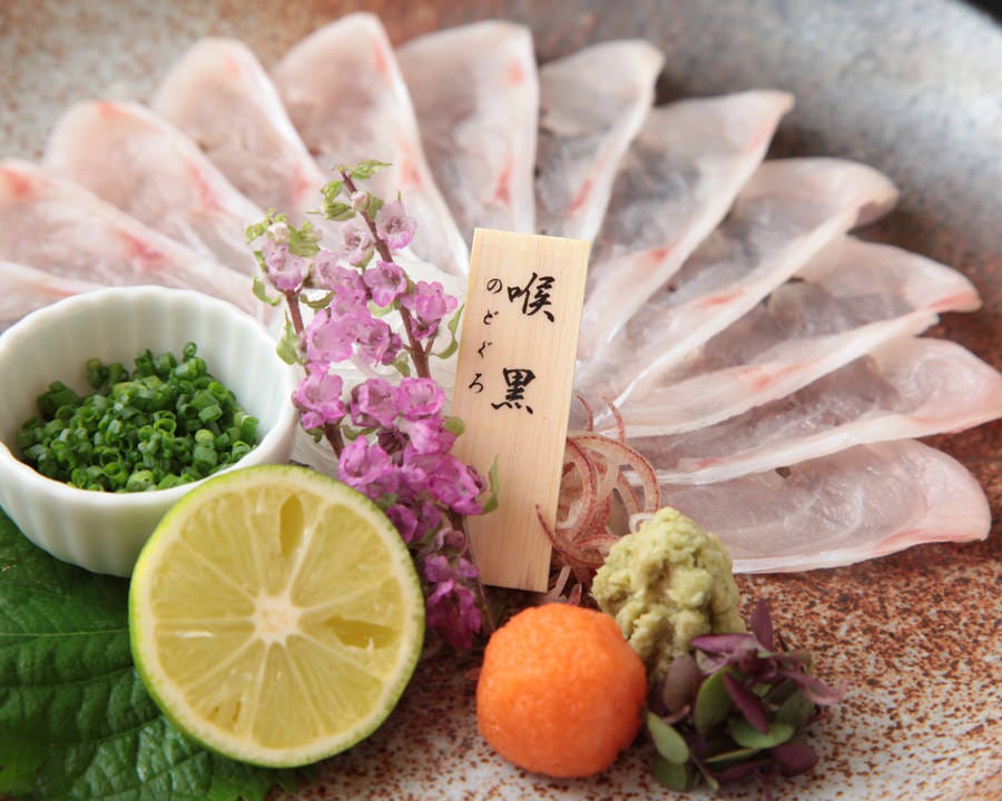 のど黒屋 八重洲店ののど黒 薄造り