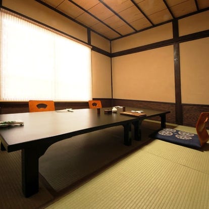 ゆったり個室 秩父 長瀞で食事 ディナー 人気の完全個室 ソファー席など ぐるなび