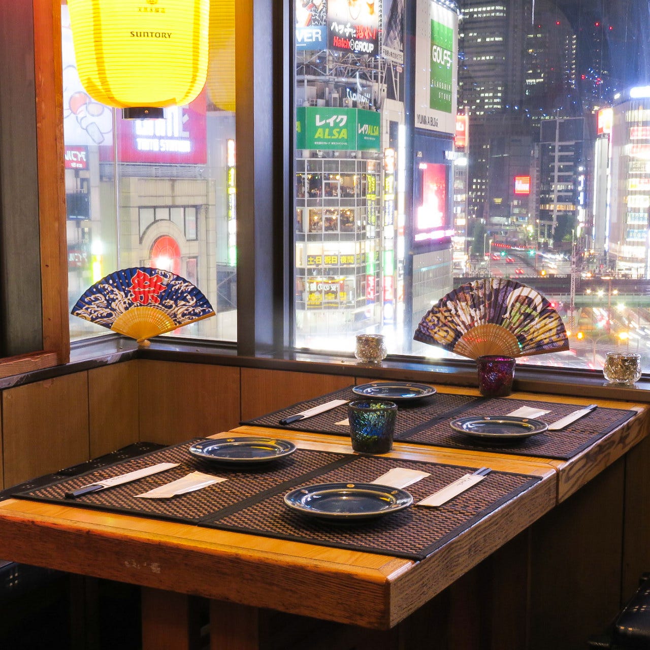 22年 最新グルメ 大感謝祭開催中 肉寿司食べ放題 個室居酒屋 縁の宴 新宿東口店 新宿 レストラン カフェ 居酒屋のネット予約 東京版