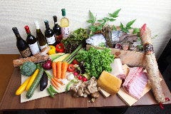 旬な食材を使用して美味しいお料理をご提供致します♪