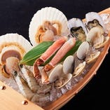 海鮮ファミリー（ズワイガニ・大海老・ホタテ・牡蠣・はまぐり）