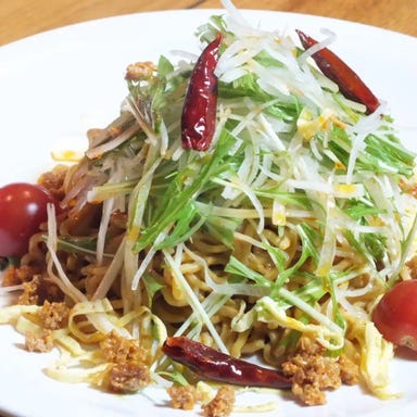 本格中華食べ放題 中国料理 青島飯店  メニューの画像