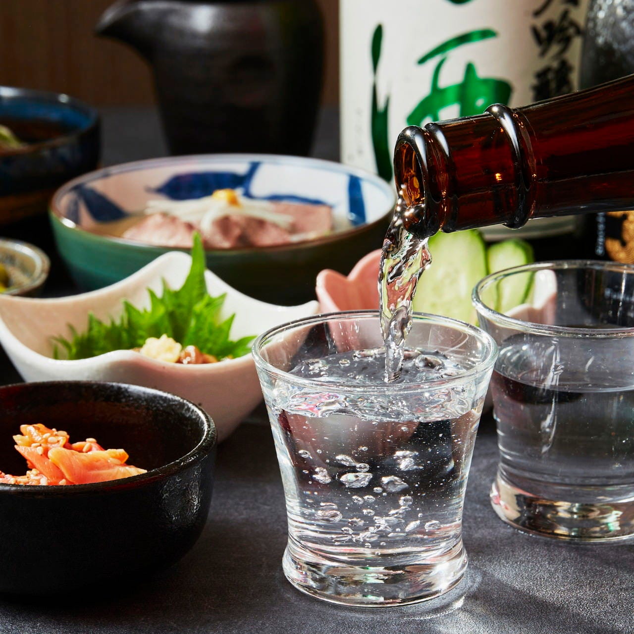 日本酒によく合うお料理と共に皆さまをお待ちしております！