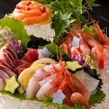 【越前漁港直送鮮魚】自慢の食材　「夕方〆鮮魚のお刺身盛り合わせ」