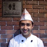 インド食堂　チチル&シシリ（六本松）の料理長、Basnet Dipak Kumar