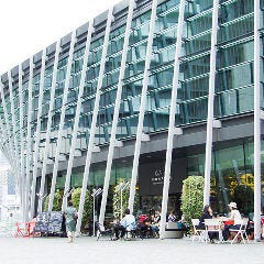 気持ちのいいテラス席で楽しむモーニングは格別です。