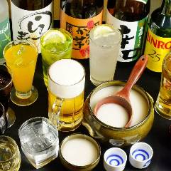 豊富なドリンクで乾杯♪自慢のお肉と相性抜群でお酒が進む！