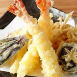 海老と季節野菜の天ぷら盛合せ