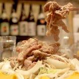 ラム肉と特製ダレの
香りが食欲を誘います！