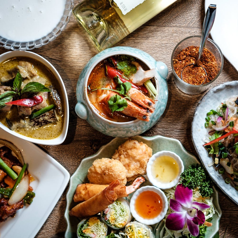 新橋でおすすめのタイ料理ランチ「アジアンタワン168」の「ビュツフェセット」」