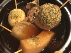 ダイニングバー 伝