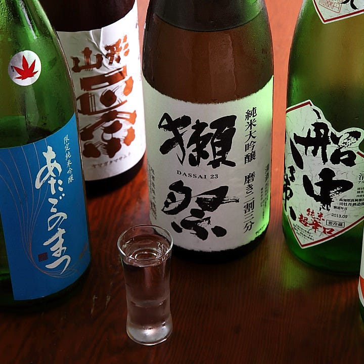 料理に合う日本酒も多数ご用意しております。