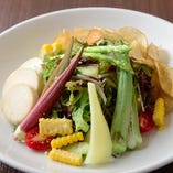 京都野菜の入ったお野菜サラダ ～お野菜で作ったドレッシング～