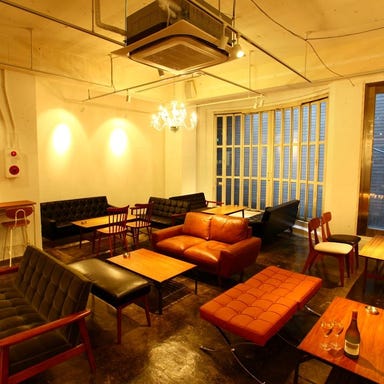 cafe＆bar natural stance  店内の画像