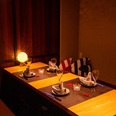 完全個室アクアリウム 海の夜空_【完全個室】テーブル席(2~4名様×2部屋)