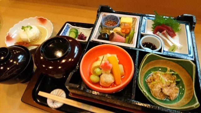 昼の膳 松花堂弁当の詳細｜日本料理 さかぐら（富士市/会席料理