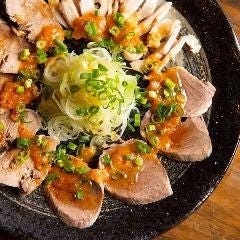 冷製肉2点盛り（はつ・たん）