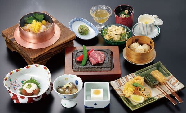 季節釜めし花小梅なんば店 難波 其他日本料理類 Gurunavi 日本美食餐廳指南 季節釜めし花小梅なんば店 難波 其他日本料理類 Gurunavi 日本美食餐廳指南