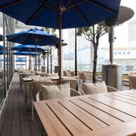 LAPIS BLEU TOKYO 有楽町店_【40~80名様向け(テラス貸切)】