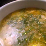玉子スープ、わかめスープ
