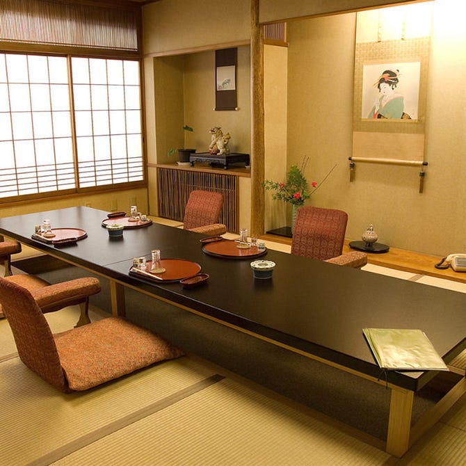 神楽坂割烹 加賀 個室と会席接待の宴会処 日本料理 郷土料理 和食その他 居酒屋 の接待 会食の予約は こちら秘書室