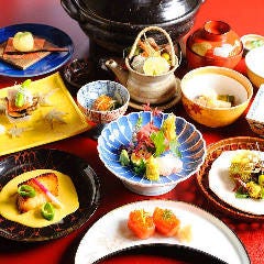 【今月のおすすめ】旬の兼六会席コース〈全10品〉旬菜旬魚を使用した加賀料理