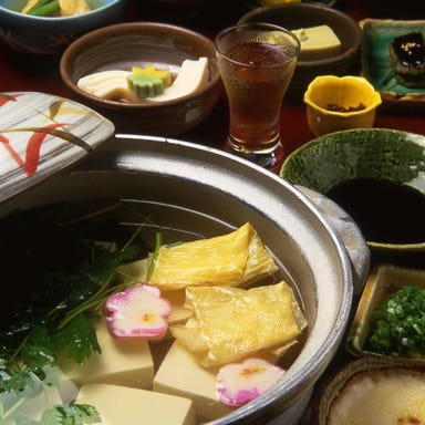 豆富料理 蓮月茶や_とうふ料理コース《昼》全10品