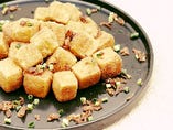 揚げ豆腐のスパイシー椒塩