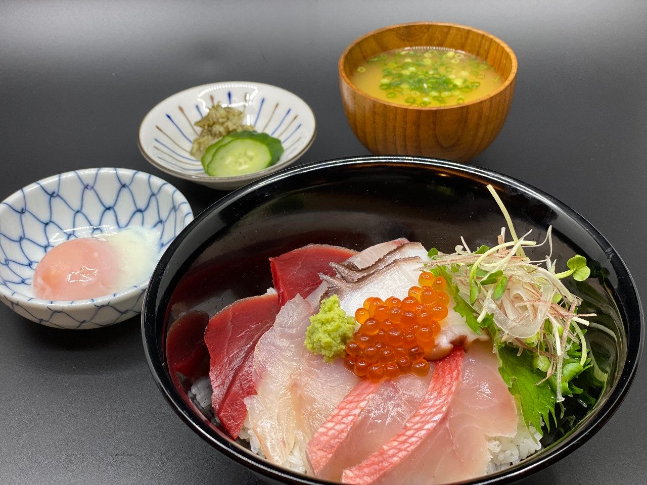 しらすと伊勢海老の忠兵衛 江之島 鵠沼 生魚片 海鮮料理 Gurunavi 日本美食餐廳指南