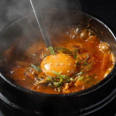 焼肉 のぶ福 天神本店_〆の一品が充実!