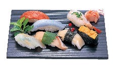 出前迅速！味と魚で勝負の「浜寿司」