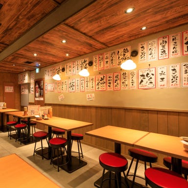 小皿料理と日本酒　大衆酒場 ニュー曙　梅田東通り店 店内の画像