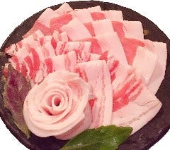 沖縄県産【パイナップルあぐー豚】の旨味をお楽しみ下さい(^^♪