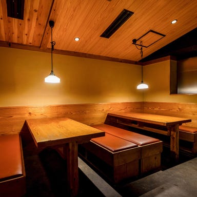 海鮮・鮨 食べ放題 かに村 新橋店_【半個室:4~14名様】広々としたモダン個室空間