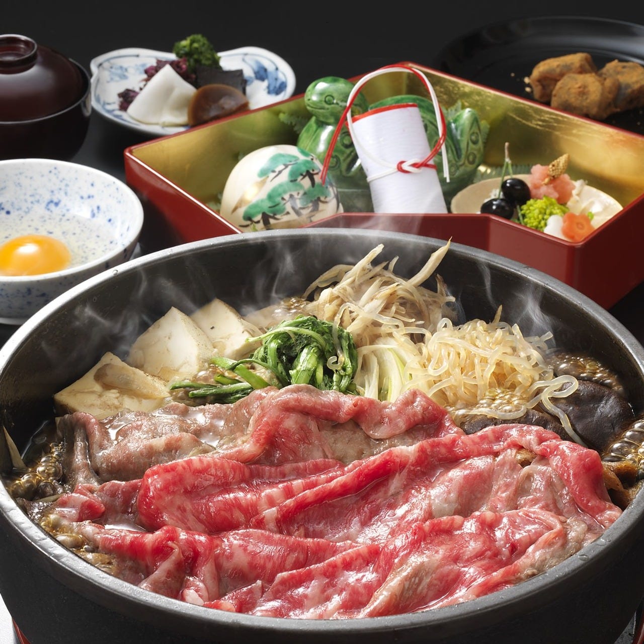 神戸吉兆名物「近江牛」の鍋料理