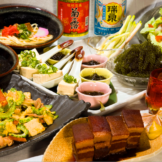 一番人気 沖縄ソウルフードやウニソース焼きもご用意 ワンランク上の琉球コース飲み放題付 5 000円の詳細 沖縄料理しーさ 茶屋町店 梅田 大阪駅 沖縄料理 ぐるなび