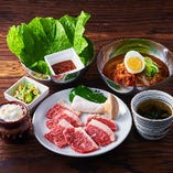 盛岡冷麺ランチ〈じゅーしーカルビ・ロース〉