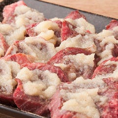 肉ヤキ酒場 ニクノウタゲ